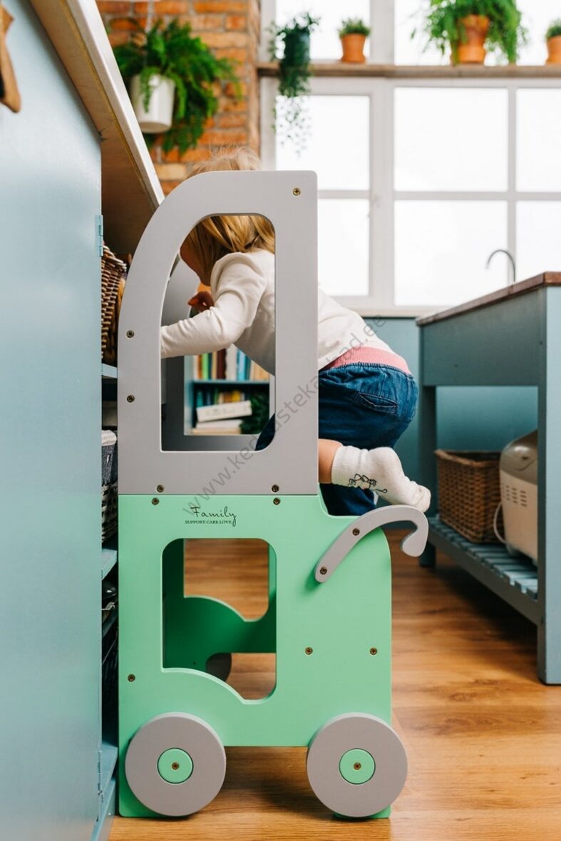 Laste köögitorn-laud ja tool Käru-9