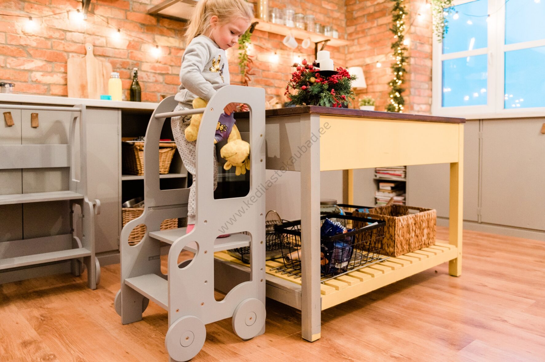 Laste köögitorn-pukk reguleeritava kõrgusega-13