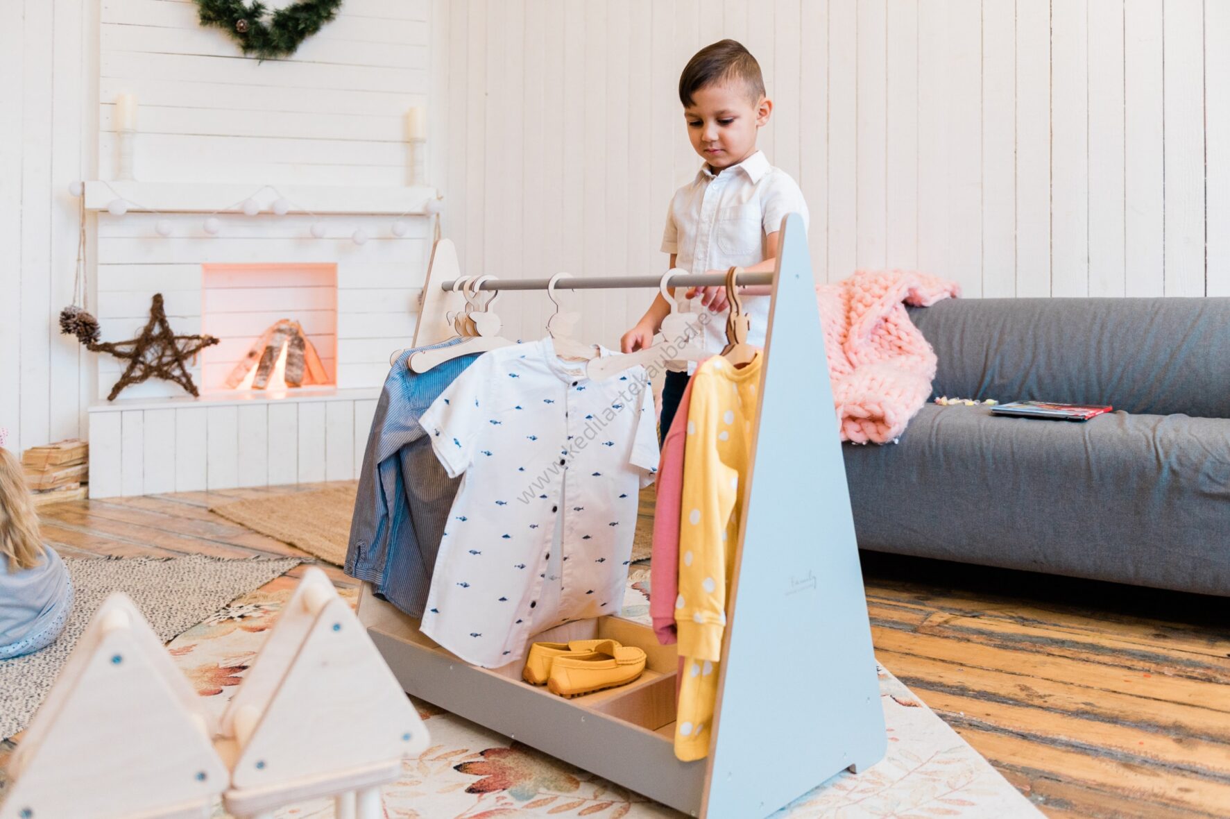 laste montessori riidepuu-riidestange-11