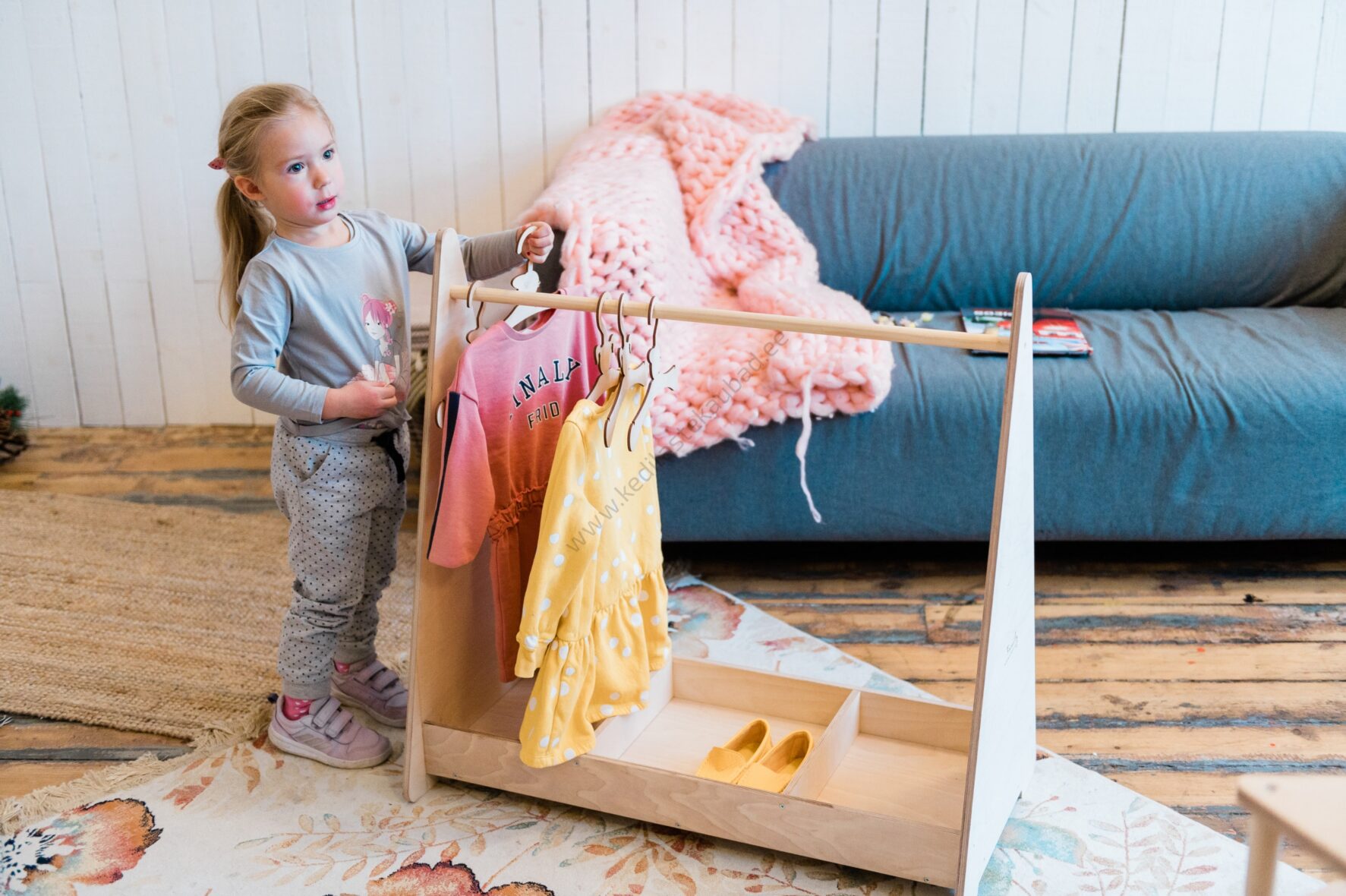 laste montessori riidepuu-riidestange-14