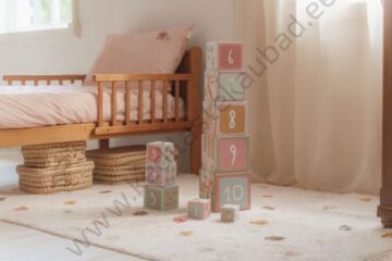 LD7339-Building-Blocks-Fairy-Garden-9-600x400
