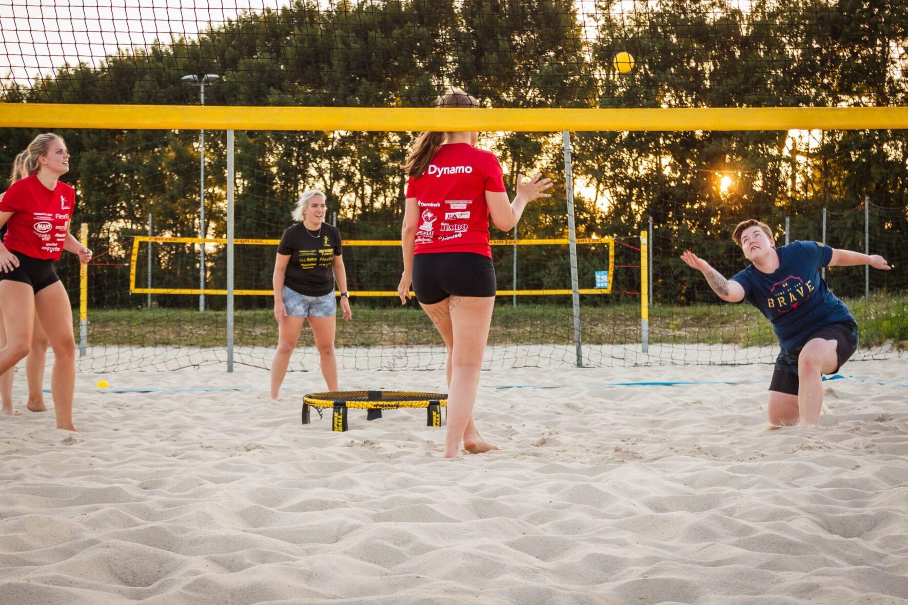 Spikeball-pro-kollase-palli-mang-8