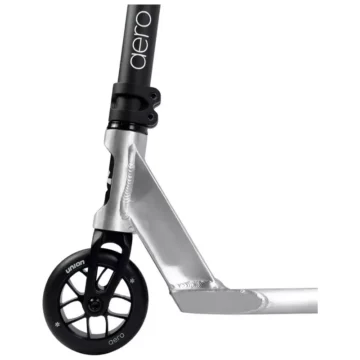 union-aero-s-scooter-black-raw_2-medium