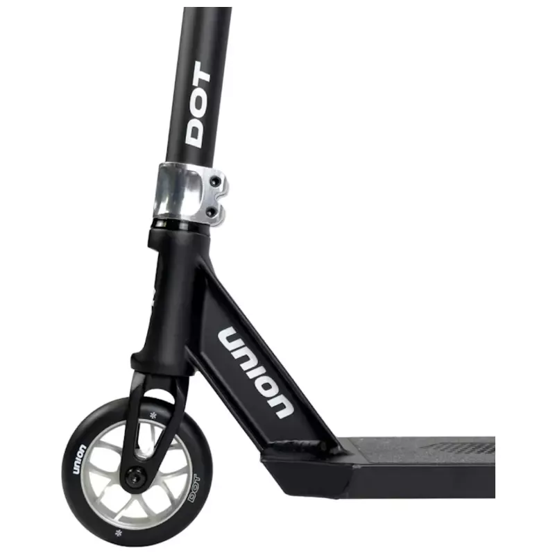 union-dot-m-scooter-black-raw_1-medium-1