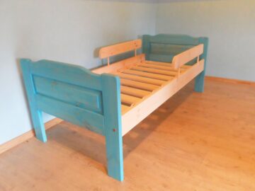 Lastevoodi Timbu